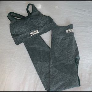 VS PINK sports bra & leggings -XS